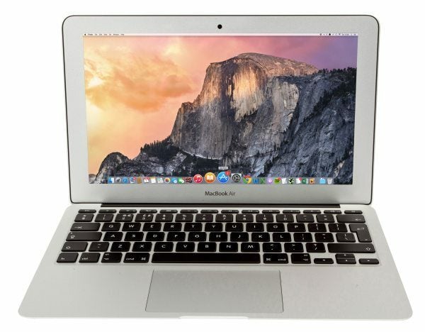 Apple MacBook Air 13in (early 2015) Apple MacBook Air 13in (early 2015)
