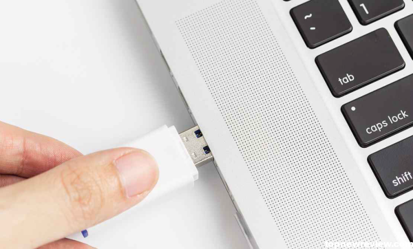 How To Build An Emergency USB