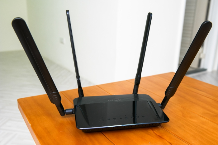 Wi-Fi mesh networks: Banish black spots