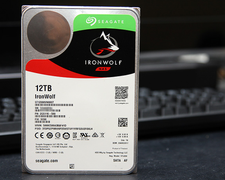 Tb 12. Seagate IRONWOLF 10 ТБ st10000vn0008. Seagate IRONWOLF 12 ТБ st12000vn0008. Seagate IRONWOLF 2 ТБ st2000vn004. Seagate 12 ТБ st12000nm0008.