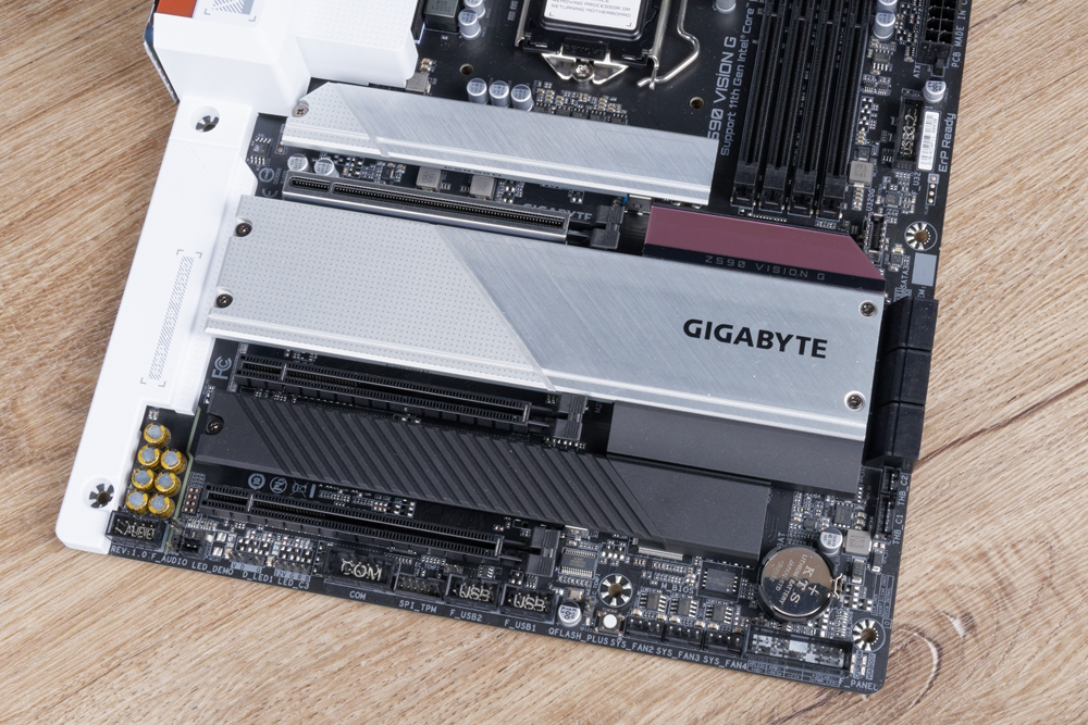 GIGABYTE Z590 VISION G Review