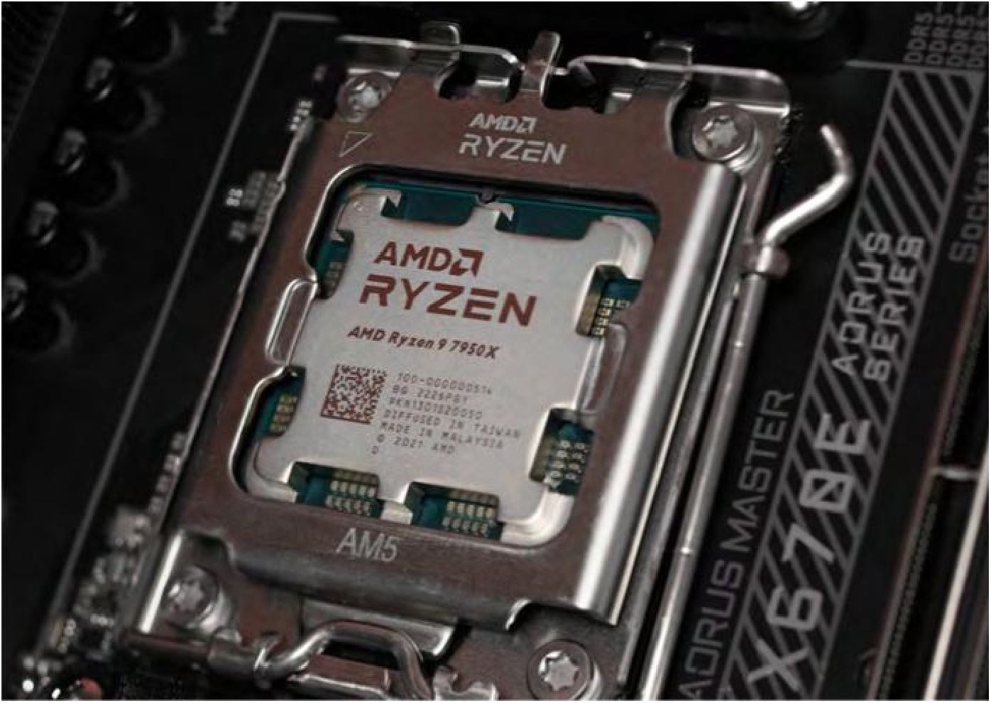 AMD Ryzen 9 5950X Review - Clock Frequencies, Boost & Overclocking