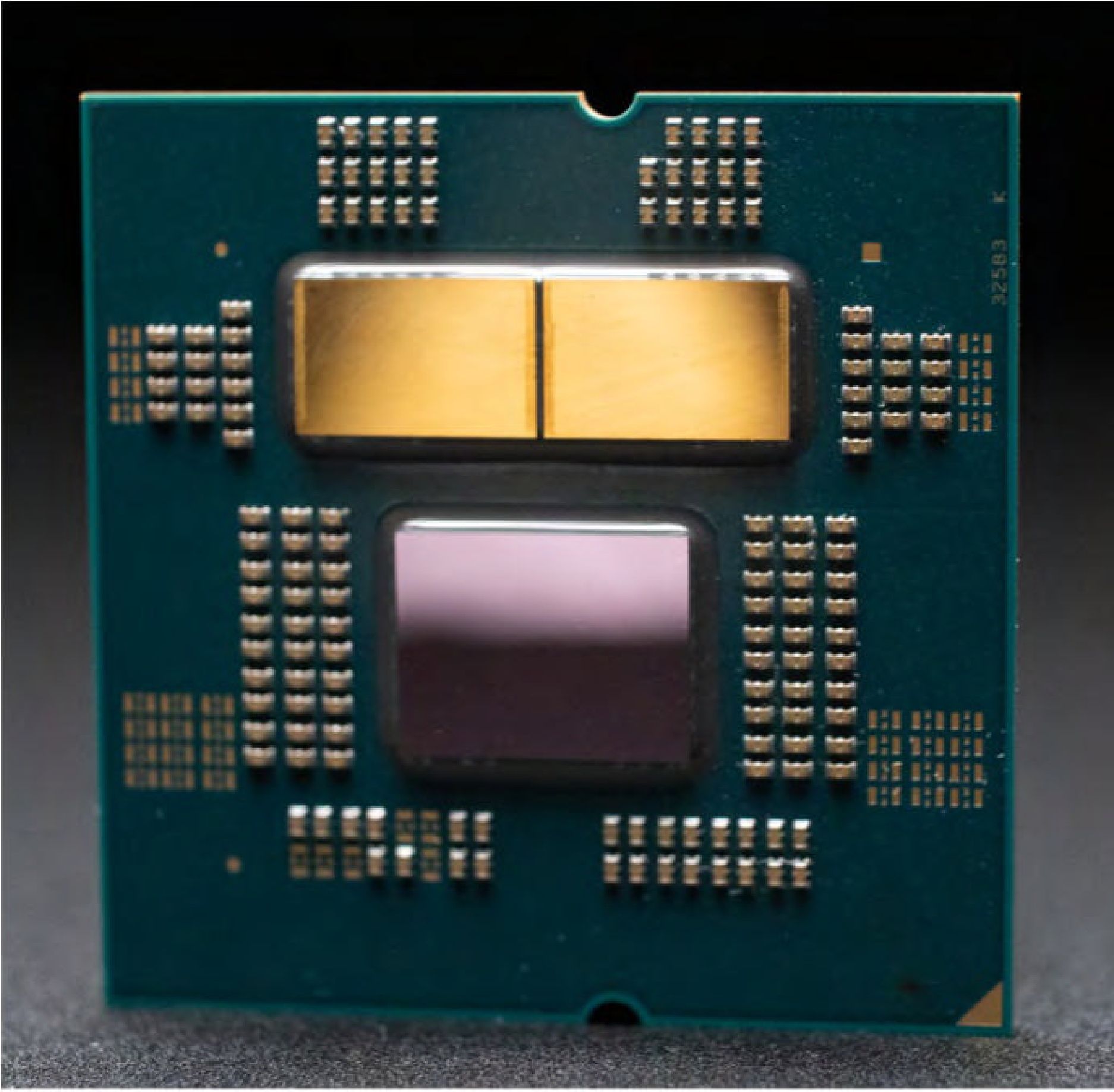 AMD RYZEN 9 7900X Review