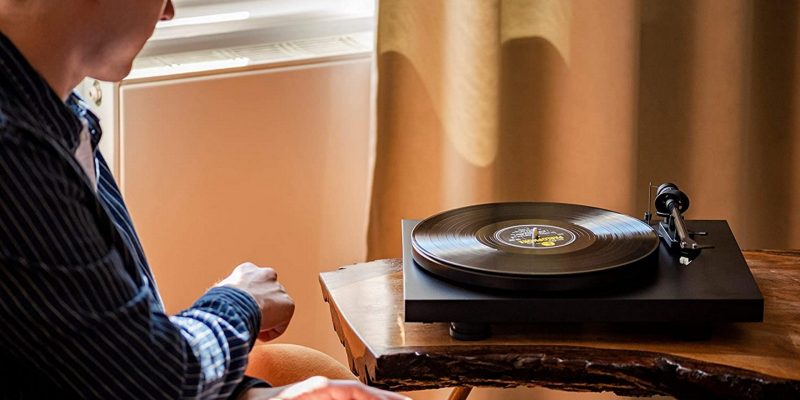 3 Reasons to Get a Turntable
