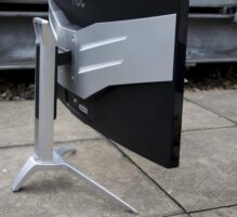 AOC Agon AG352QCX Review: High-refresh Hz meets low-res hurts