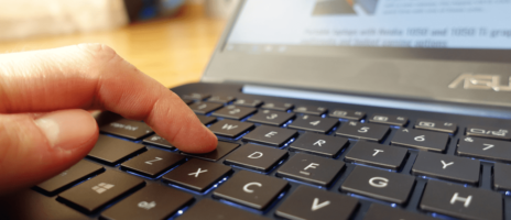 ASUS ZenBook UX430UQ Review: Powerful and portable ultrabook cleverly trades off a little battery life